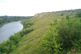 Продам дом на берегу реки!