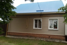 Продаётся 1\2 дома