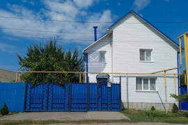 Продаётся двухэтажный дом