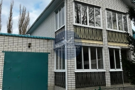 Продается дом особняк