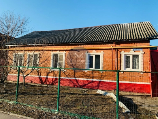 дом с гаражом