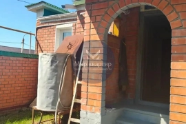 Продается пол дома .
